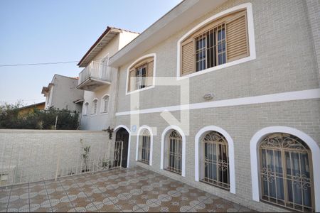 Casa à venda com 280m², 3 quartos e 2 vagasVaranda