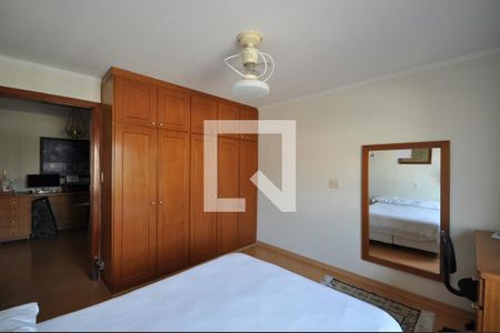 Casa à venda com 280m², 3 quartos e 2 vagasQuarto 2