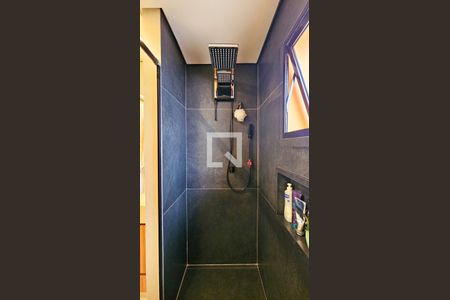 Casa à venda com 129m², 2 quartos e 2 vagas Casa à venda com 129m², 2 quartos e 2 vagasBanheiro