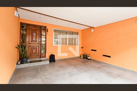 Casa à venda com 129m², 2 quartos e 2 vagas Casa à venda com 129m², 2 quartos e 2 vagasQuintal