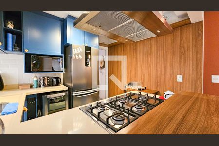 Casa à venda com 129m², 2 quartos e 2 vagas Casa à venda com 129m², 2 quartos e 2 vagasCozinha