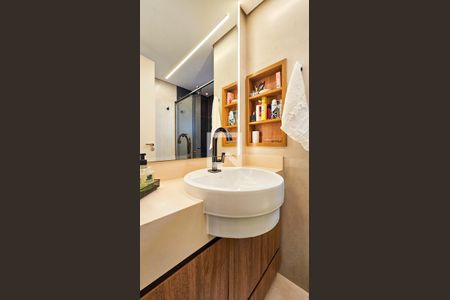 Casa à venda com 129m², 2 quartos e 2 vagas Casa à venda com 129m², 2 quartos e 2 vagasBanheiro