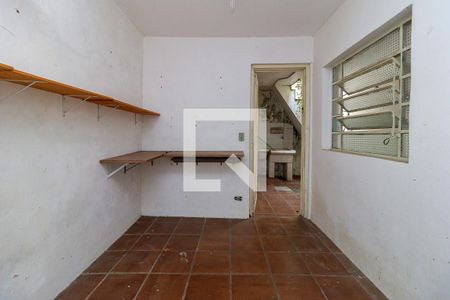 Casa de condomínio à venda com 180m², 4 quartos e 2 vagasÁrea de Serviço