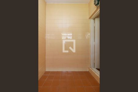 Casa de condomínio à venda com 180m², 4 quartos e 2 vagasBanheiro 2 - Sauna