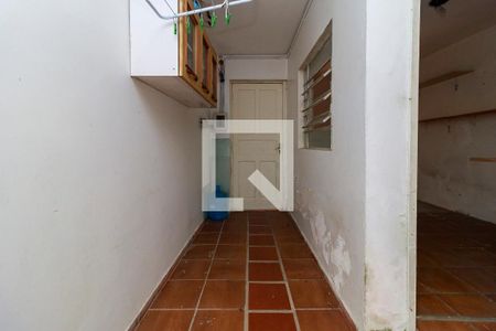 Casa de condomínio à venda com 180m², 4 quartos e 2 vagasÁrea de Serviço