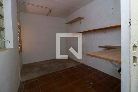 Casa de condomínio à venda com 180m², 4 quartos e 2 vagasÁrea de Serviço