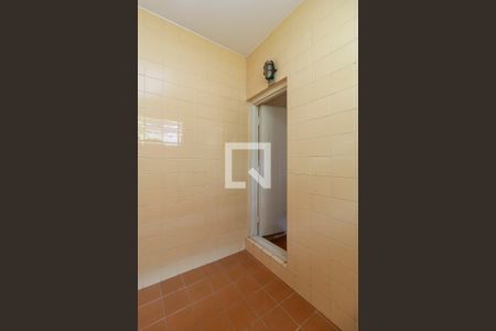 Casa de condomínio à venda com 180m², 4 quartos e 2 vagasBanheiro 2 - Sauna