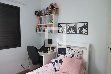 Apartamento à venda com 99m², 3 quartos e 2 vagasQuarto 2