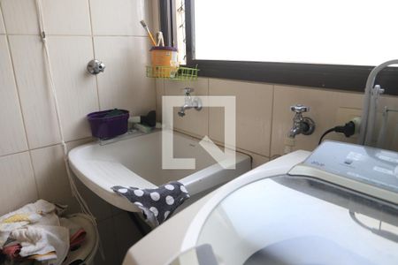 Apartamento à venda com 99m², 3 quartos e 2 vagasÁrea de Serviço