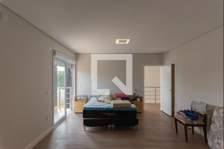 Casa de condomínio à venda com 360m², 4 quartos e 4 vagasSuíte 4