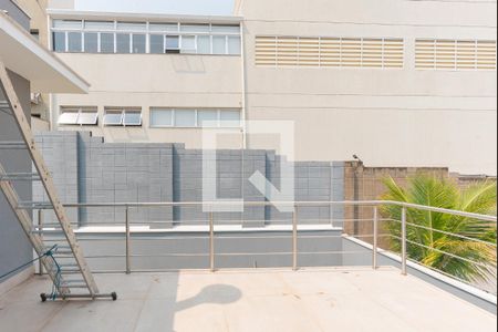 Casa de condomínio à venda com 360m², 4 quartos e 4 vagasVaranda da Suíte 3