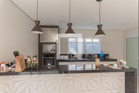 Casa de condomínio à venda com 360m², 4 quartos e 4 vagasCozinha