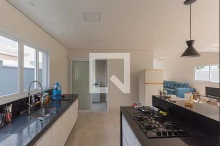 Casa de condomínio à venda com 360m², 4 quartos e 4 vagasCozinha