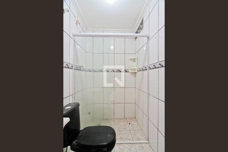 Casa para alugar com 119m², 2 quartos e 1 vaga Casa para alugar com 119m², 2 quartos e 1 vagaBanheiro