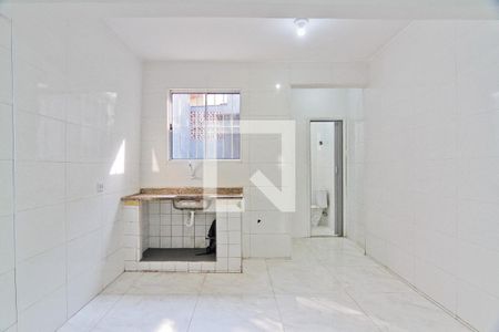 Casa para alugar com 119m², 2 quartos e 1 vaga Casa para alugar com 119m², 2 quartos e 1 vagaCozinha