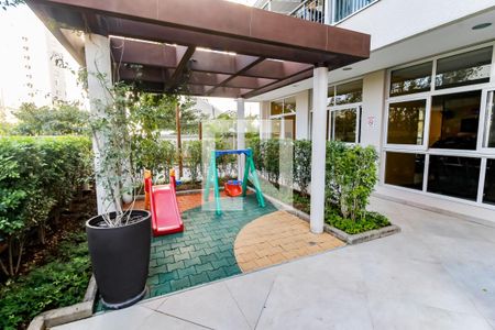 Apartamento à venda com 49m², 2 quartos e 1 vaga Apartamento à venda com 49m², 2 quartos e 1 vagaÁrea comum - Playground