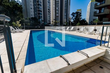 Apartamento à venda com 49m², 2 quartos e 1 vaga Apartamento à venda com 49m², 2 quartos e 1 vagaÁrea comum - Piscina