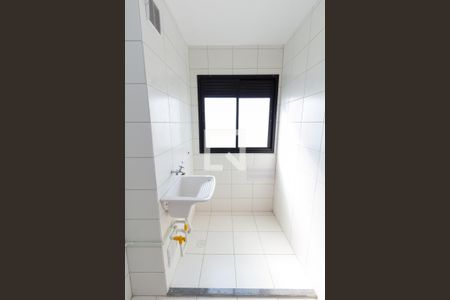 Apartamento para alugar com 37m², 2 quartos e 1 vaga Apartamento para alugar com 37m², 2 quartos e 1 vagaCozinha e Área de Serviço