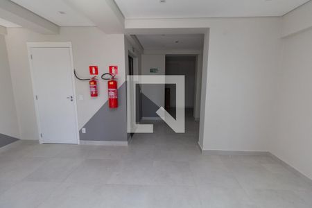Apartamento para alugar com 37m², 2 quartos e 1 vaga Apartamento para alugar com 37m², 2 quartos e 1 vagaÁrea comum - Salão de festas