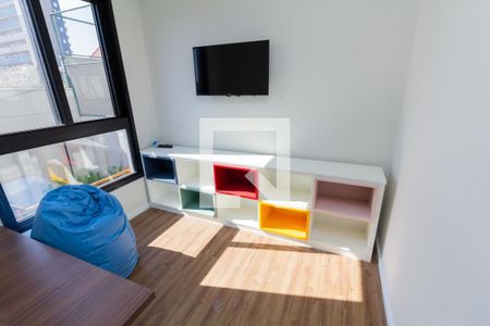 Apartamento para alugar com 37m², 2 quartos e 1 vaga Apartamento para alugar com 37m², 2 quartos e 1 vagaÁrea comum - Brinquedoteca