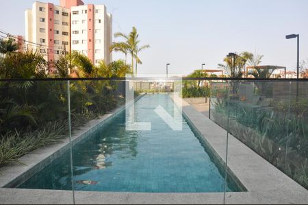 Apartamento para alugar com 80m², 2 quartos e 1 vaga Apartamento para alugar com 80m², 2 quartos e 1 vagaÁrea comum - Piscina