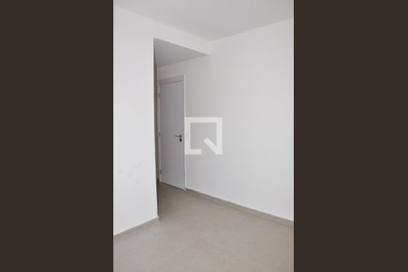 Apartamento para alugar com 80m², 2 quartos e 1 vaga Apartamento para alugar com 80m², 2 quartos e 1 vagaDetalhe - Quarto 01 com Suíte