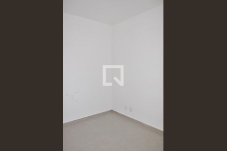 Apartamento para alugar com 80m², 2 quartos e 1 vaga Apartamento para alugar com 80m², 2 quartos e 1 vagaDetalhe - Quarto 01 com Suíte