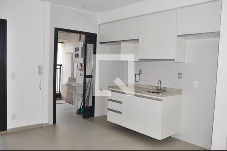 Apartamento para alugar com 80m², 2 quartos e 1 vaga Apartamento para alugar com 80m², 2 quartos e 1 vagaDetalhe - Cozinha