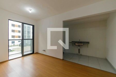 Sala de apartamento para alugar com 2 quartos, 45m² em Vargem Grande, Rio de Janeiro