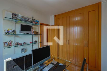 Apartamento à venda com 163m², 4 quartos e 3 vagasQuarto 1