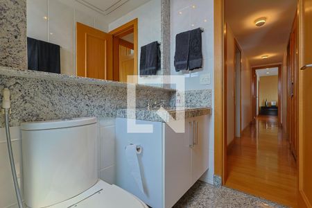 Apartamento à venda com 163m², 4 quartos e 3 vagasBanheiro