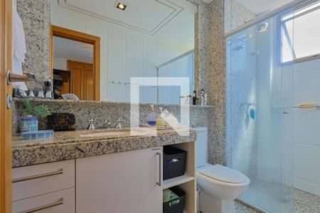 Apartamento à venda com 163m², 4 quartos e 3 vagasSuíte 2