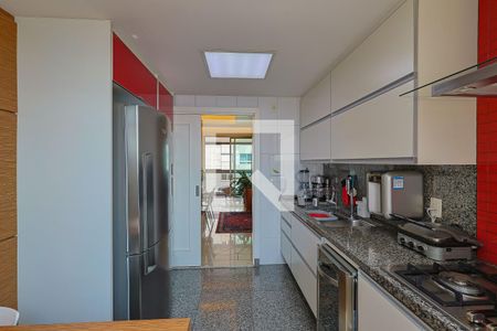 Apartamento à venda com 163m², 4 quartos e 3 vagasCozinha