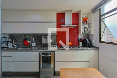 Apartamento à venda com 163m², 4 quartos e 3 vagasCozinha