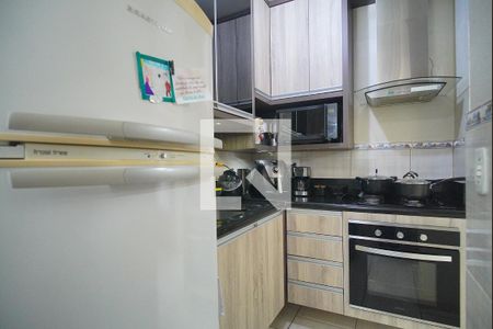Apartamento à venda com 48m², 2 quartos e 1 vaga Apartamento à venda com 48m², 2 quartos e 1 vagaCozinha