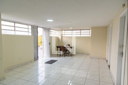 Apartamento para alugar com 48m², 1 quarto e 1 vagaSalão de festas