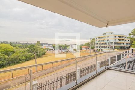 Casa à venda com 303m², 4 quartos e 2 vagasvaranda