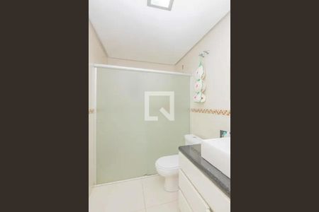 Casa à venda com 303m², 4 quartos e 2 vagasBanheiro