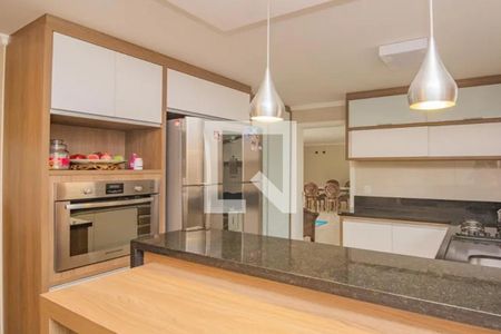 Casa à venda com 303m², 4 quartos e 2 vagasCozinha