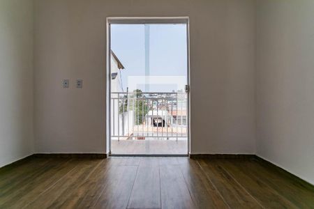 Casa para alugar com 100m², 2 quartos e 2 vagas Casa para alugar com 100m², 2 quartos e 2 vagasQuarto 2