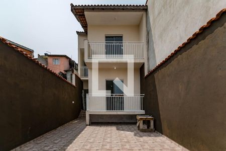 Casa para alugar com 100m², 2 quartos e 2 vagas Casa para alugar com 100m², 2 quartos e 2 vagasGaragem