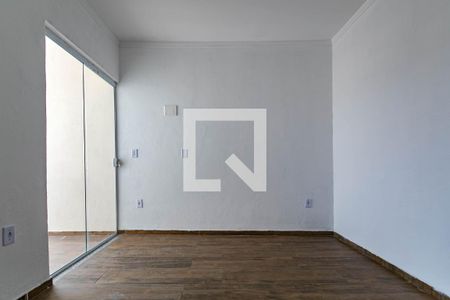 Casa para alugar com 100m², 2 quartos e 2 vagas Casa para alugar com 100m², 2 quartos e 2 vagasQuarto 1