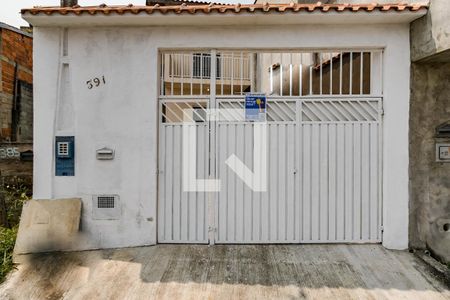 Casa para alugar com 100m², 2 quartos e 2 vagas Casa para alugar com 100m², 2 quartos e 2 vagasFachada