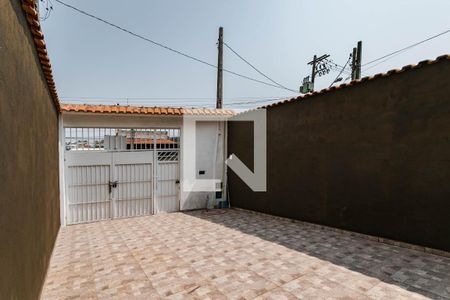 Casa para alugar com 100m², 2 quartos e 2 vagas Casa para alugar com 100m², 2 quartos e 2 vagasGaragem