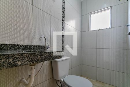 Casa para alugar com 100m², 2 quartos e 2 vagas Casa para alugar com 100m², 2 quartos e 2 vagasBanheiro