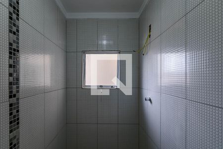 Casa para alugar com 100m², 2 quartos e 2 vagas Casa para alugar com 100m², 2 quartos e 2 vagasBanheiro