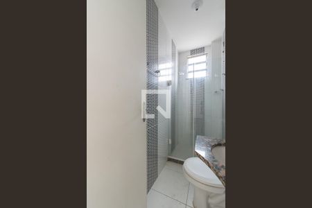 Apartamento para alugar com 60m², 2 quartos e sem vagaBanheiro