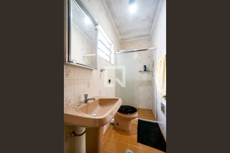 Banheiro da suíte 01 de casa à venda com 2 quartos, 120m² em Vila Carrão, São Paulo