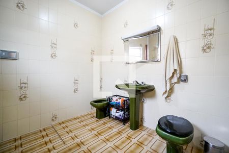 Casa à venda com 120m², 2 quartos e 1 vagaBanheiro da suíte 02