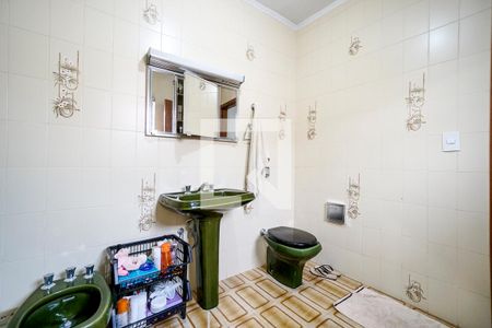 Casa à venda com 120m², 2 quartos e 1 vagaBanheiro da suíte 02